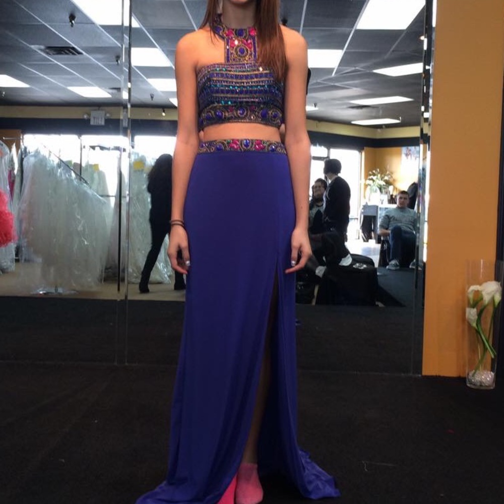 Sherri Hill prom dress